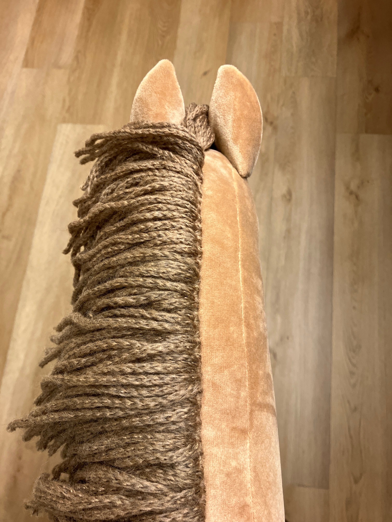 Hobby Horse hellbraun Fablehorse von oben